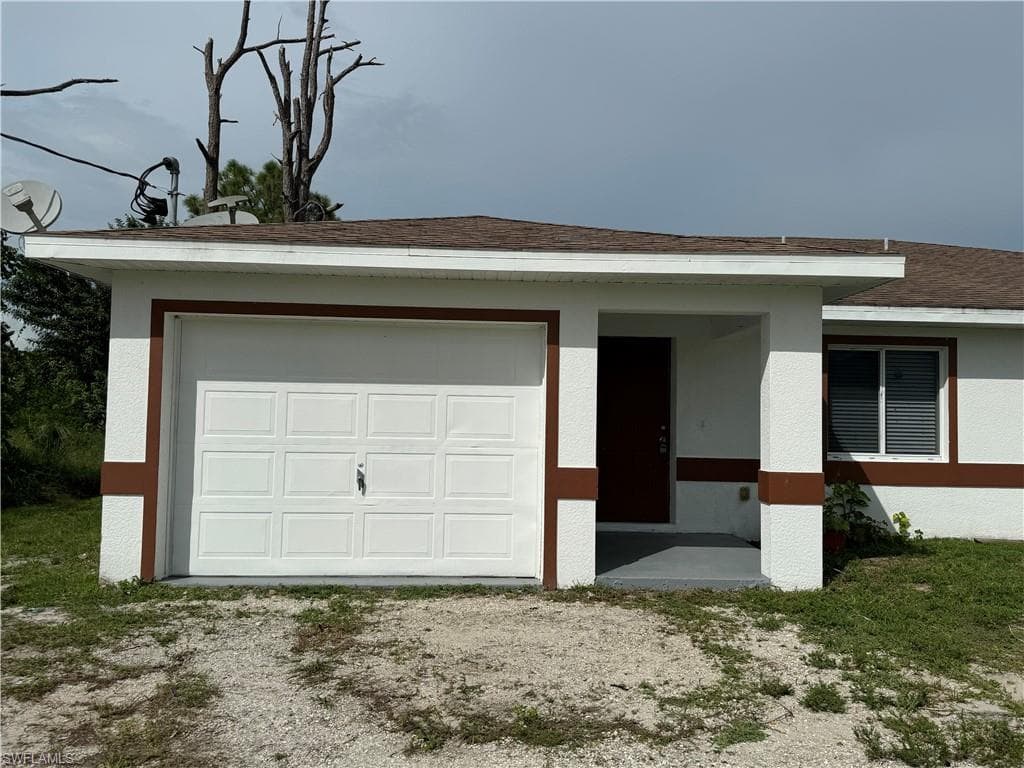 5144 24th ST SW LEHIGH ACRES, FL 33973