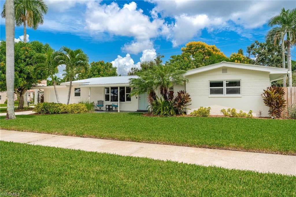 1505 Paloma DR FORT MYERS, FL 33901