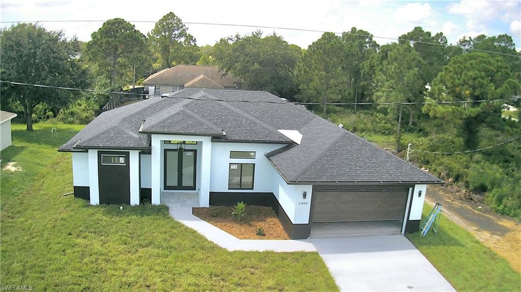 2805 42nd ST W LEHIGH ACRES, FL 33971