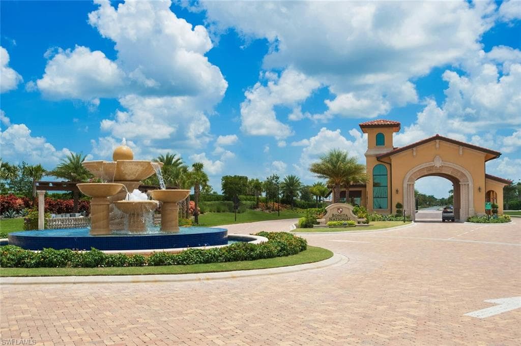 17941 Bonita National BLVD 332 BONITA SPRINGS, FL 34135