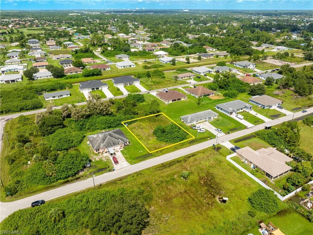 132/134 Harold AVE S LEHIGH ACRES, FL 33973
