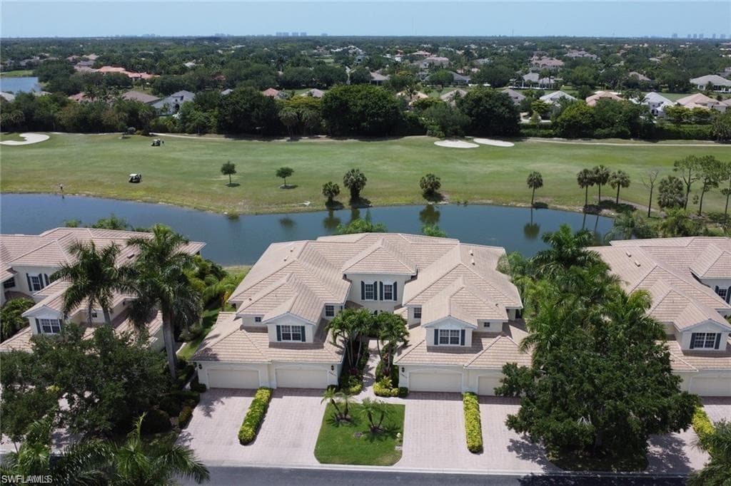 28677 San Lucas LN 201 BONITA SPRINGS, FL 34135