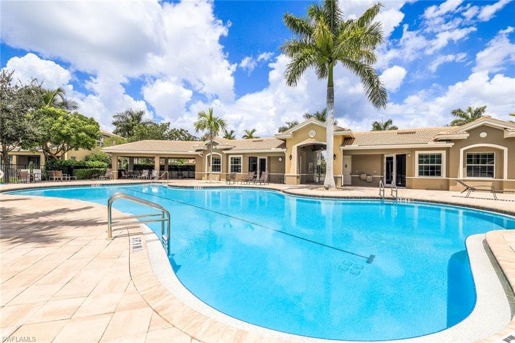 10825 Alvara WAY BONITA SPRINGS, FL 34135