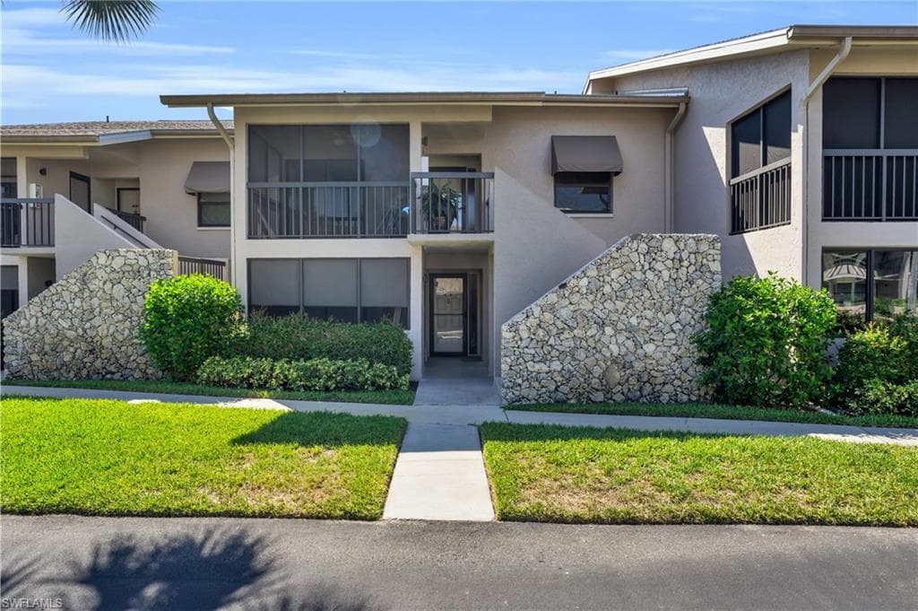 1782 Imperial Golf Course BLVD C205 NAPLES, FL 34110