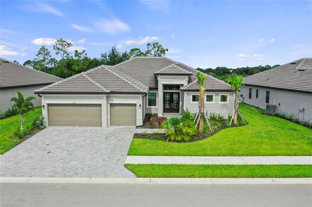 11044 Pebble Springs RUN FORT MYERS, FL 33913