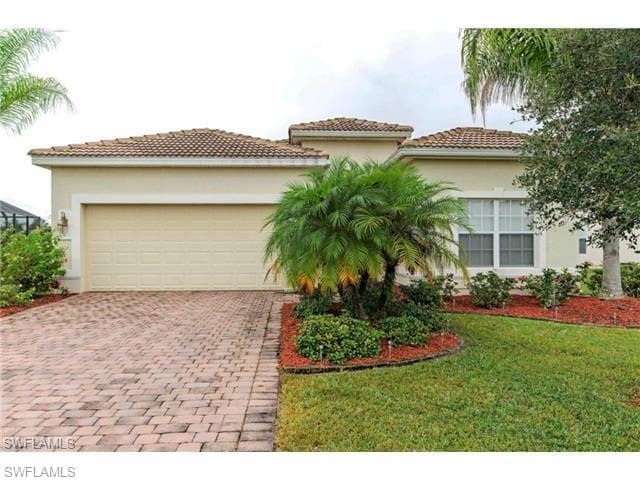 2880 Blossom CT NAPLES, FL 34120