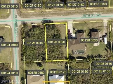 2515 28th ST SW LEHIGH ACRES, FL 33976