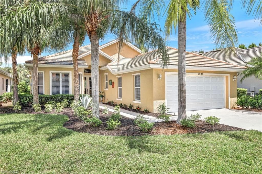 6128 Manchester PL NAPLES, FL 34110