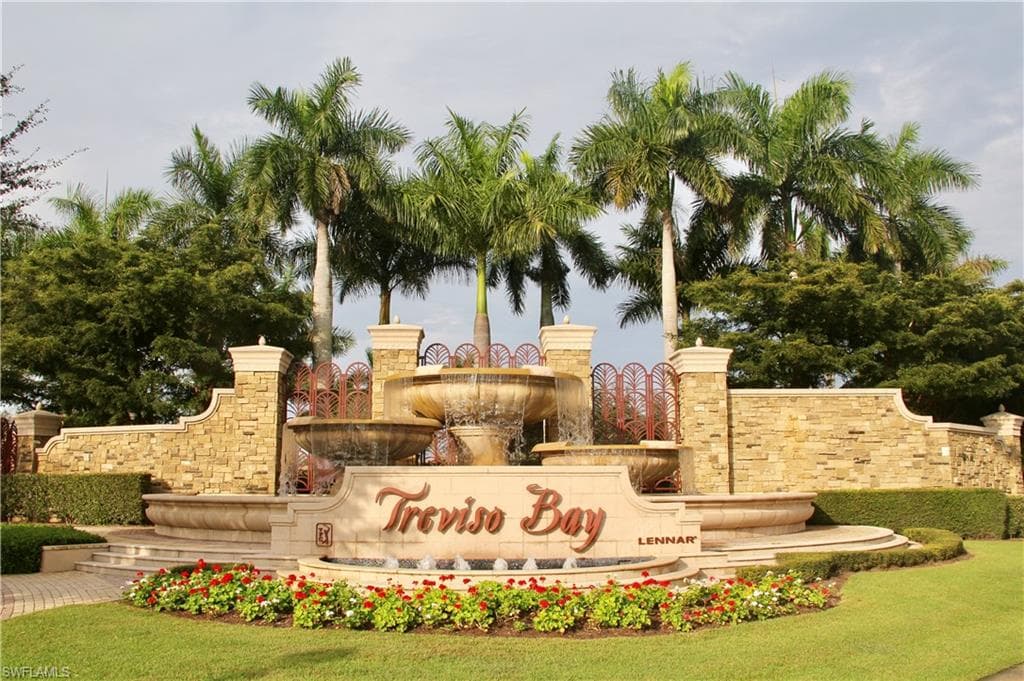 9113 Prima WAY 102 NAPLES, FL 34113