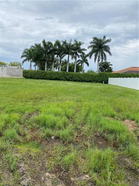 15 SW 19th PL CAPE CORAL, FL 33991