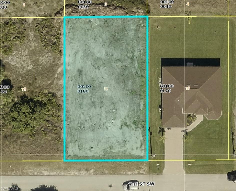 2614 4th ST SW LEHIGH ACRES, FL 33976