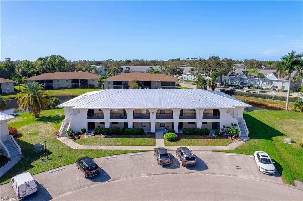 151 Cypress WAY E D-6 NAPLES, FL 34110
