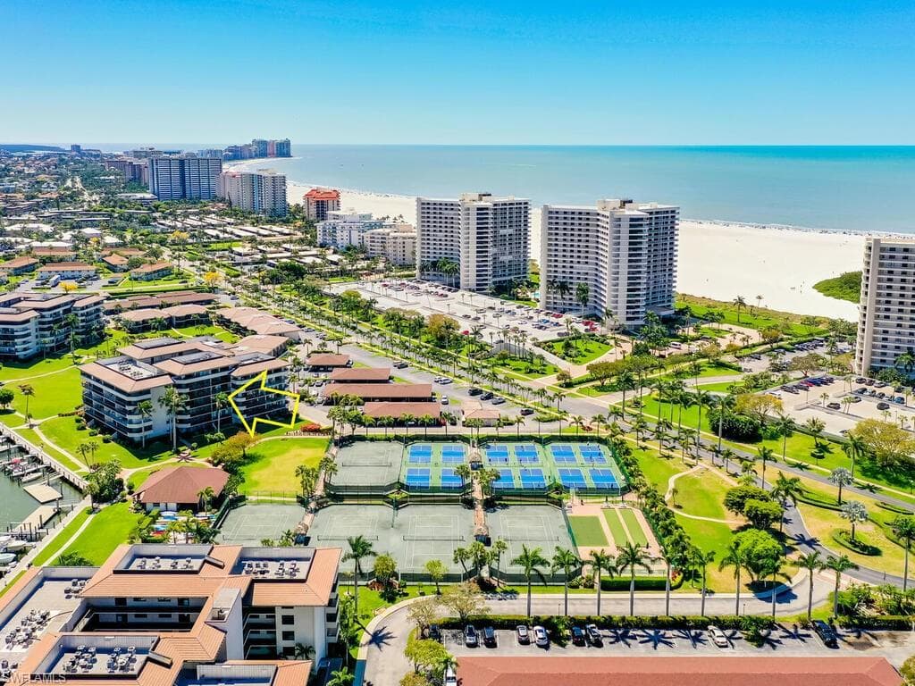 601 Seaview CT C403 MARCO ISLAND, FL 34145