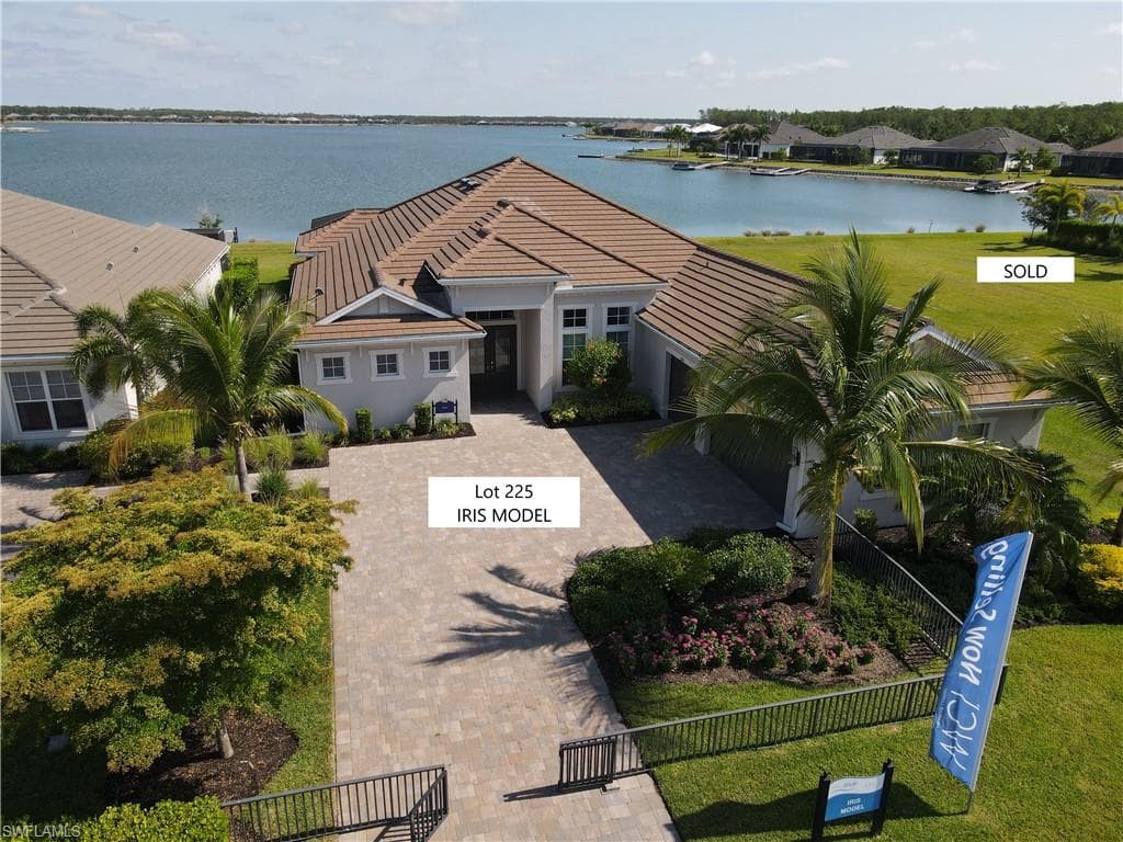 18109 WildBlue BLVD FORT MYERS, FL 33913