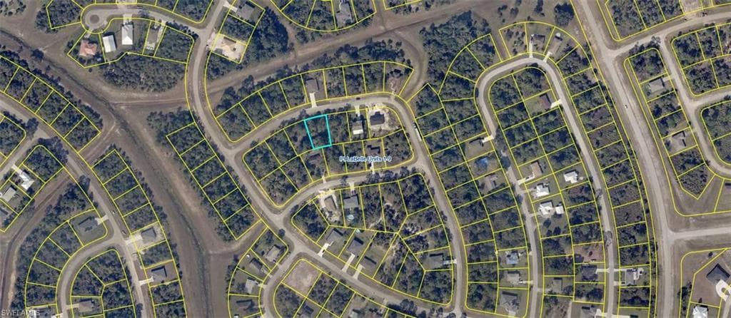 5008 Spinnaker RD LABELLE, FL 33935