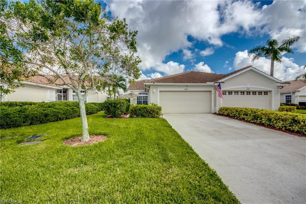 12737 Devonshire Lakes CIR FORT MYERS, FL 33913