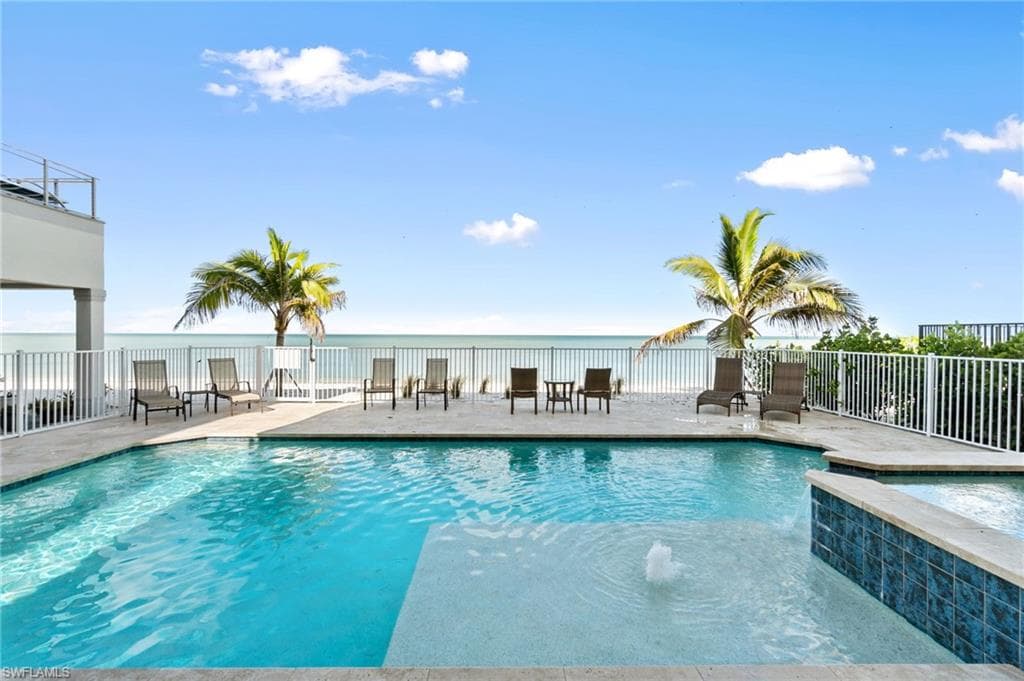 27524 Hickory BLVD BONITA SPRINGS, FL 34134