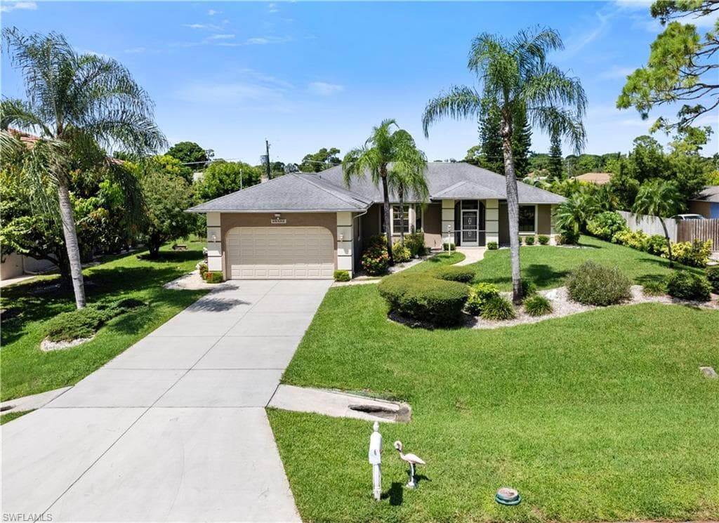 26801 Lost Woods CIR BONITA SPRINGS, FL 34135