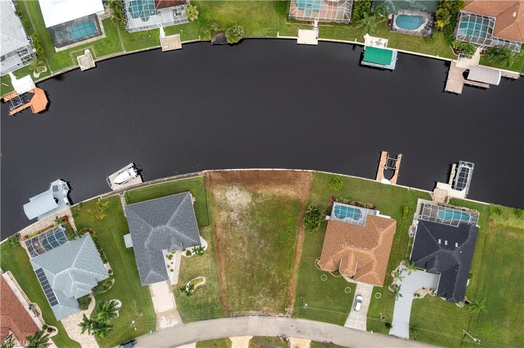 2019 SE 21st ST CAPE CORAL, FL 33990