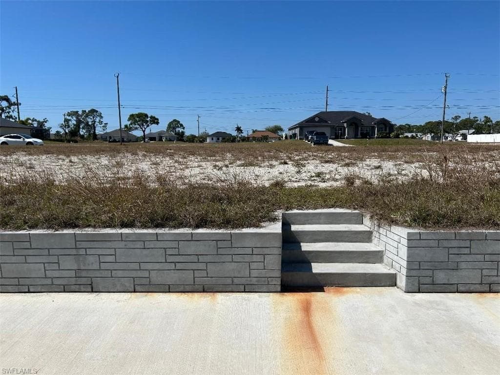 2137 NW 24th AVE CAPE CORAL, FL 33993