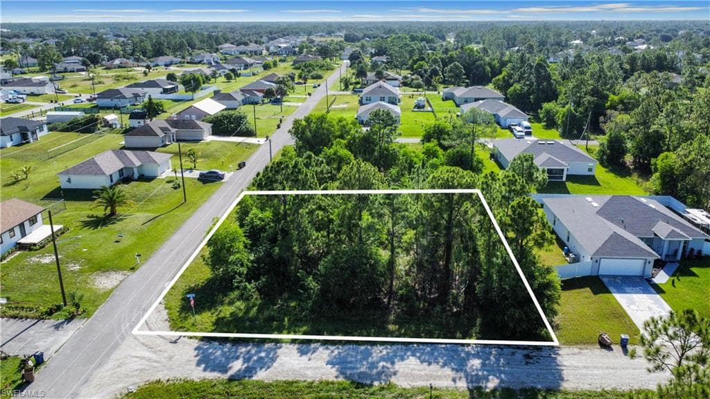 1904 Carter AVE N LEHIGH ACRES, FL 33971