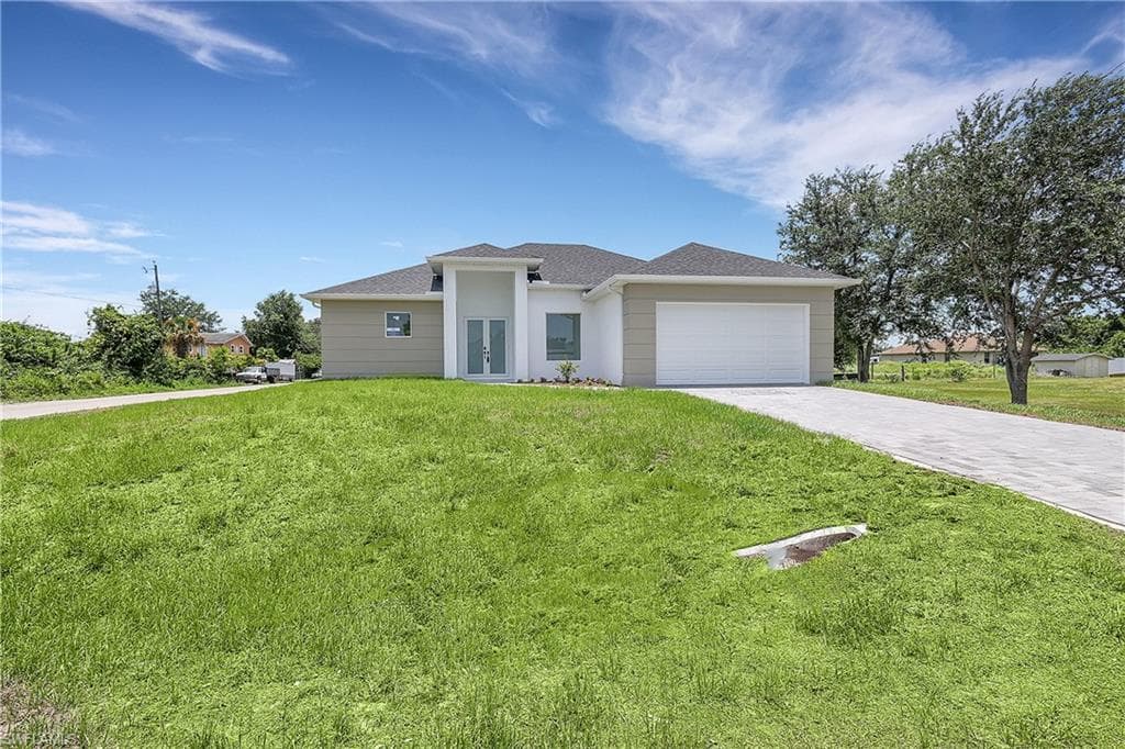 3301 17th ST SW LEHIGH ACRES, FL 33976
