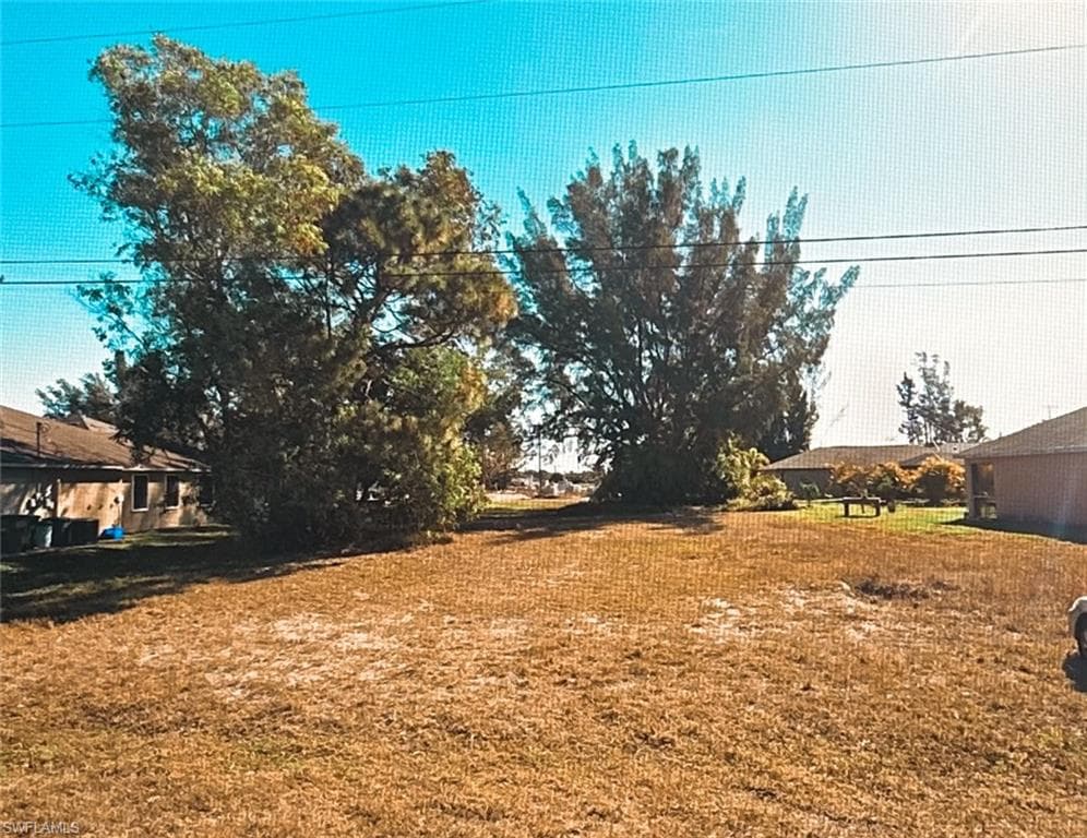 2523 SW 18th AVE CAPE CORAL, FL 33914