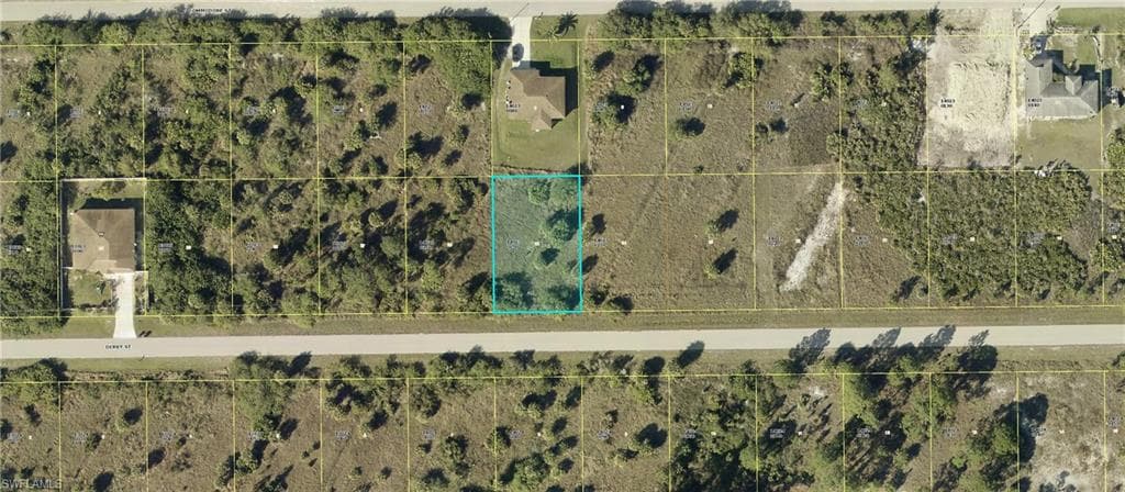 949 Derby ST LEHIGH ACRES, FL 33974