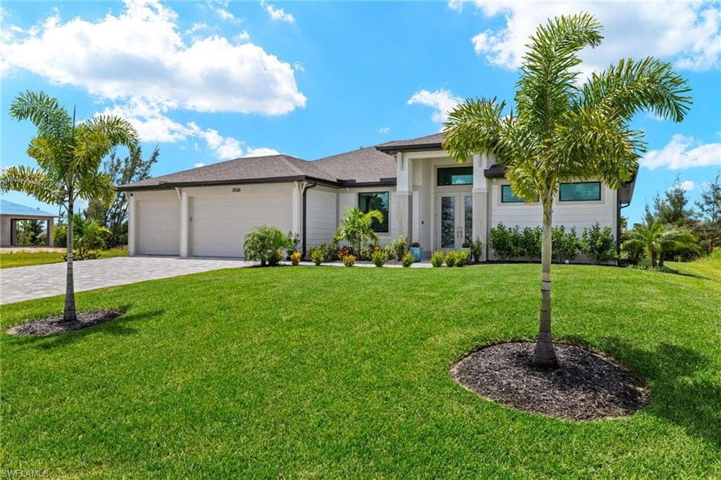 2026 17th AVE CAPE CORAL, FL 33993