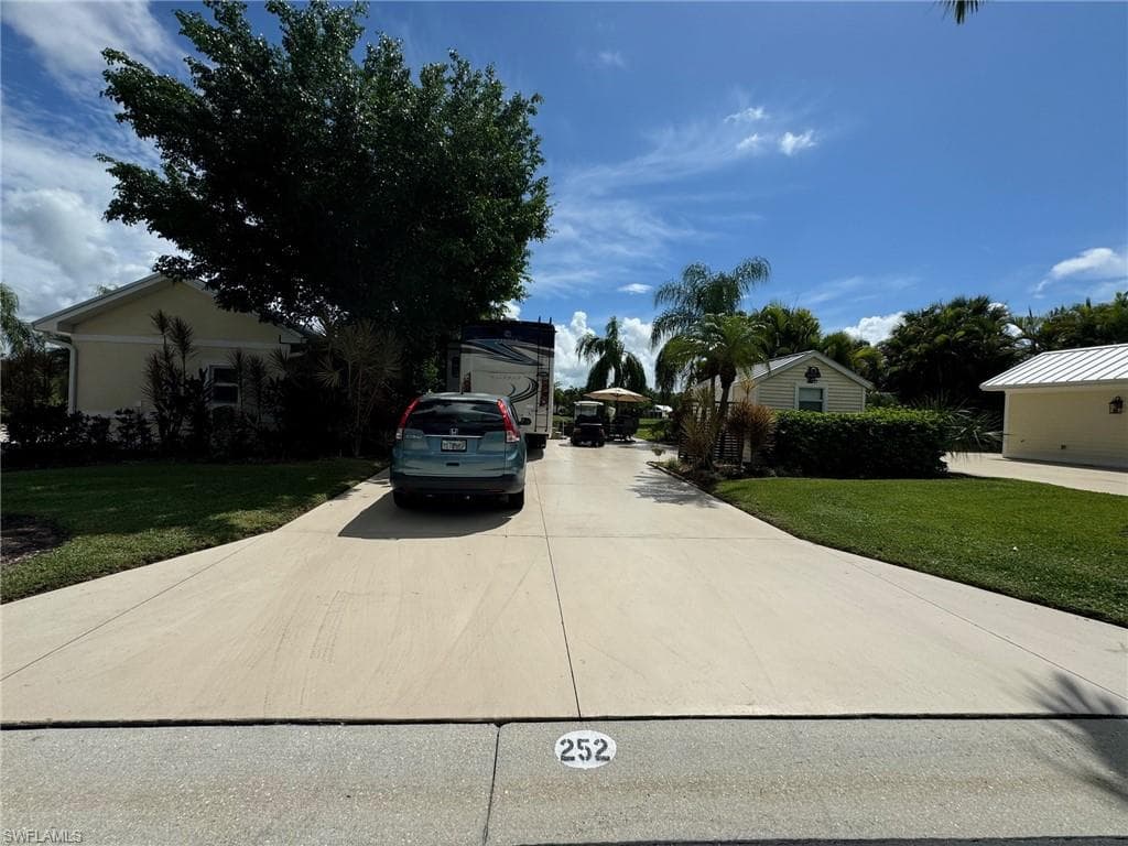 Lot 252 3016 E Riverbend Resort BLVD LABELLE, FL 33935