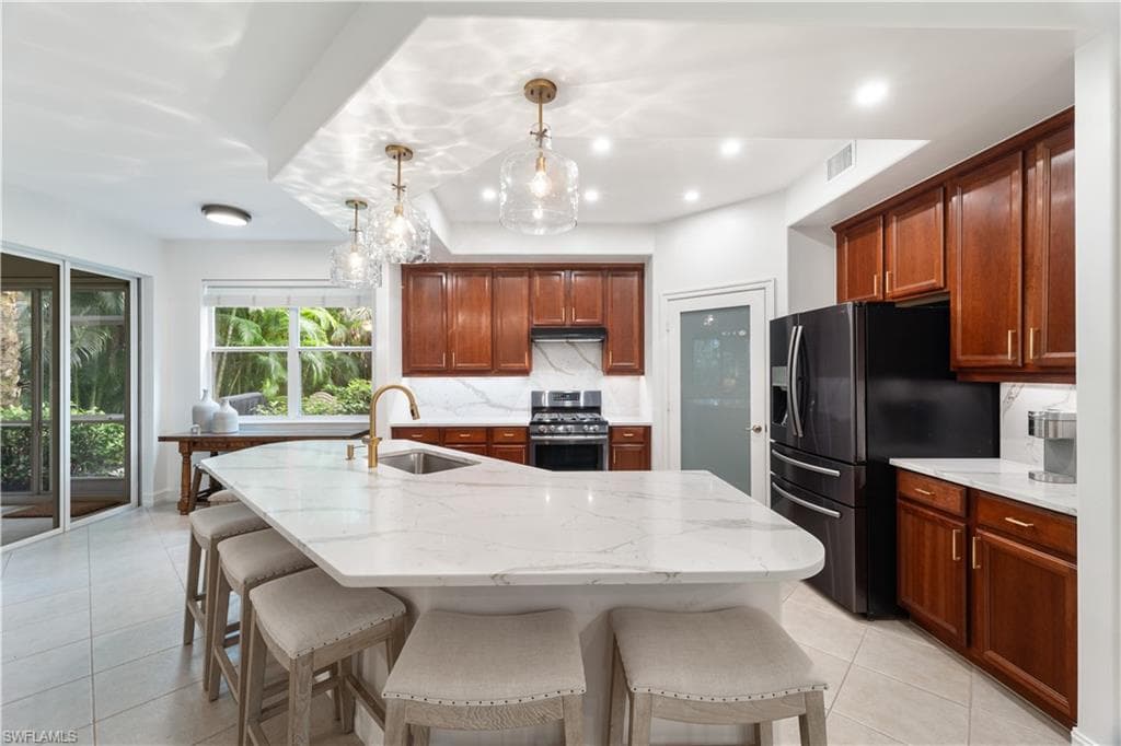 1992 Tarpon Bay DR N 102 NAPLES, FL 34119