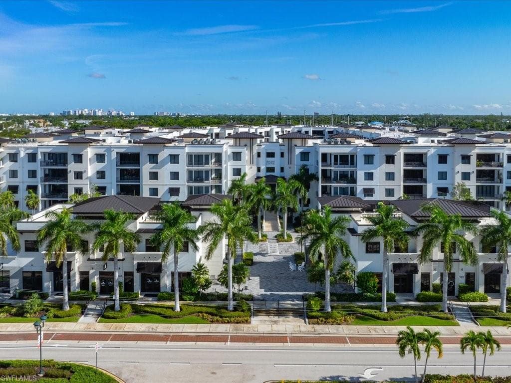 1111 Central AVE 317 NAPLES, FL 34102
