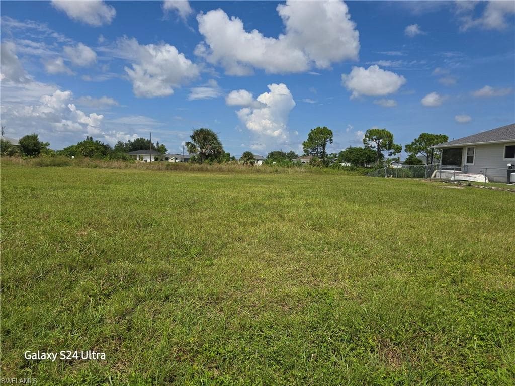 2622 NE 6th AVE CAPE CORAL, FL 33909
