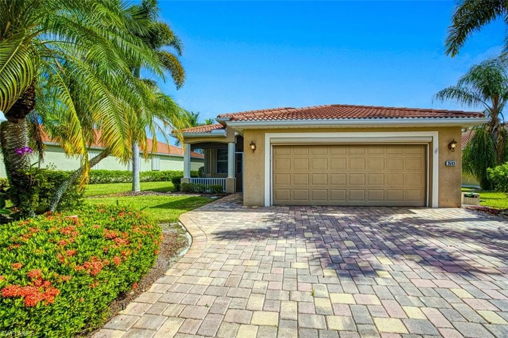 3543 Via Athena NORTH FORT MYERS, FL 33917
