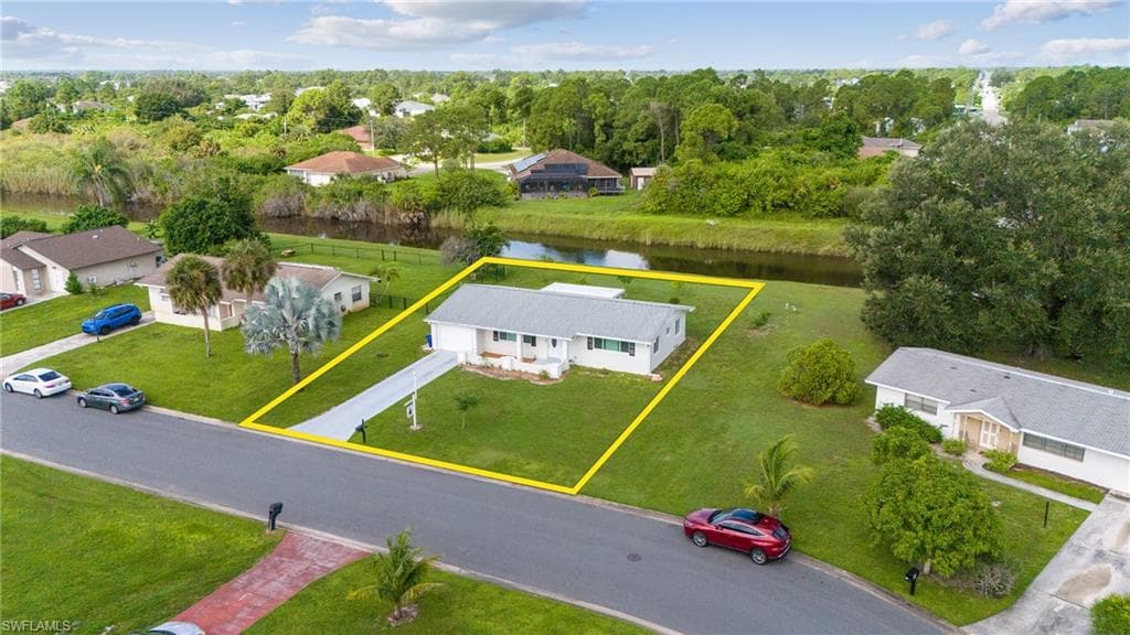 1535 Medford PL LEHIGH ACRES, FL 33936