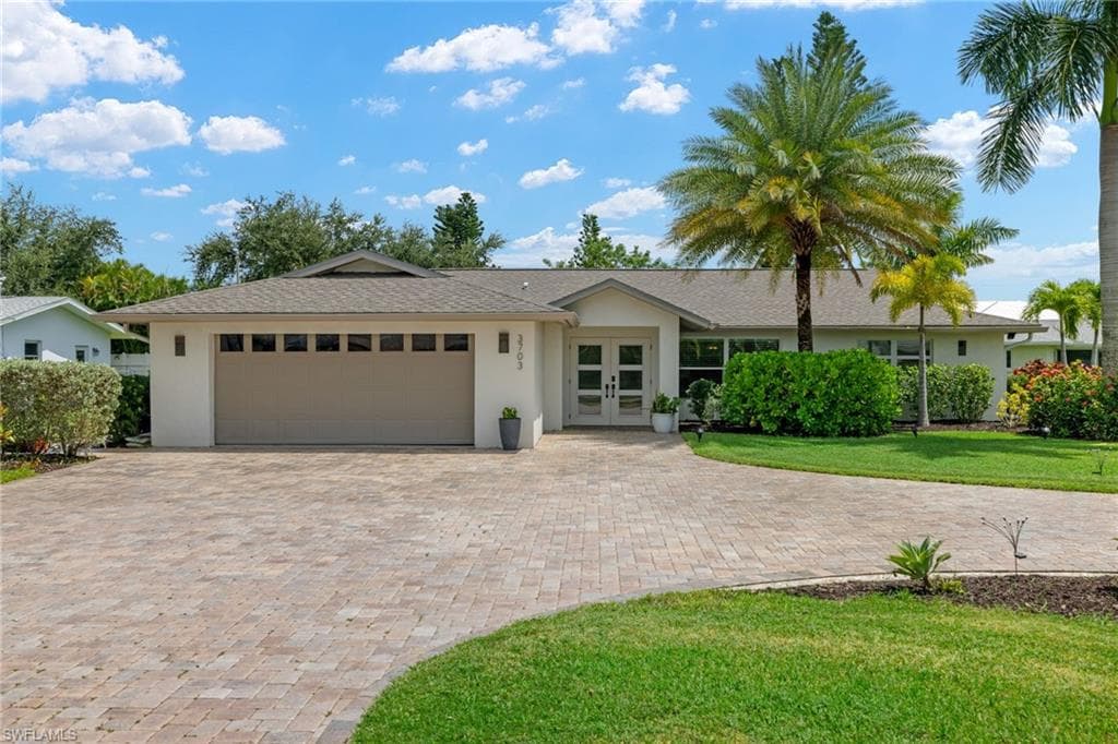 3703 SE 21st AVE CAPE CORAL, FL 33904