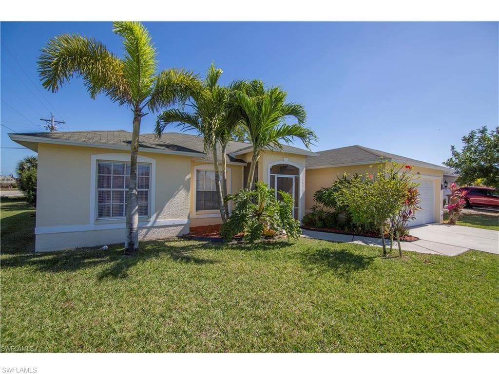 2801 Academy BLVD CAPE CORAL, FL 33904