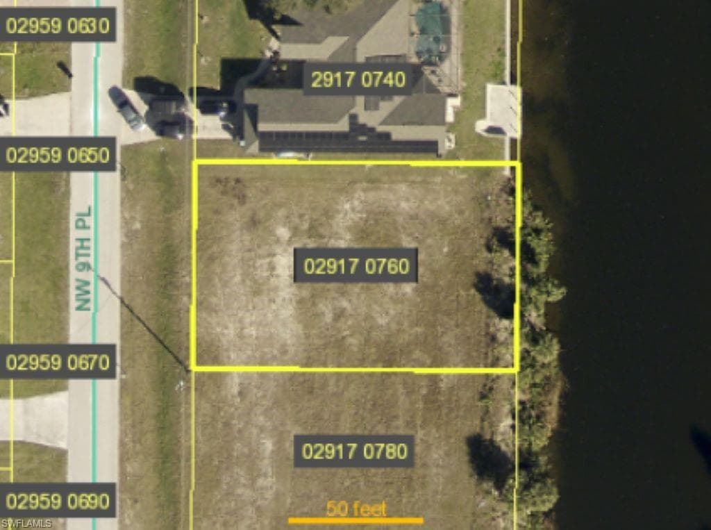 1903 NW 9th PL CAPE CORAL, FL 33993