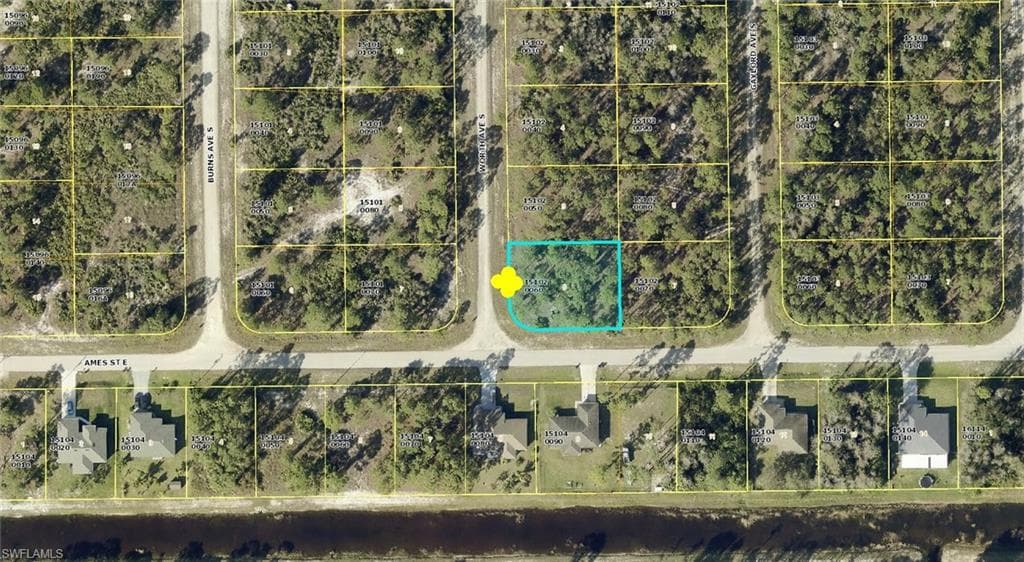 853 Worth AVE S LEHIGH ACRES, FL 33974