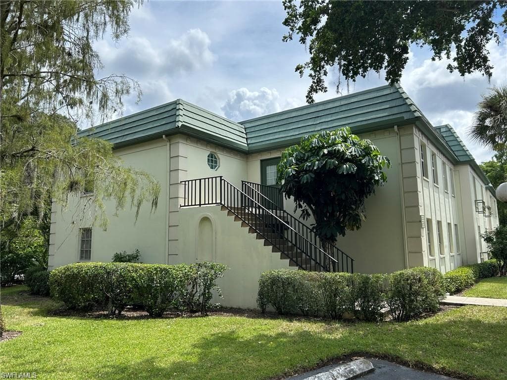 104 Bob O Link WAY 4B NAPLES, FL 34105