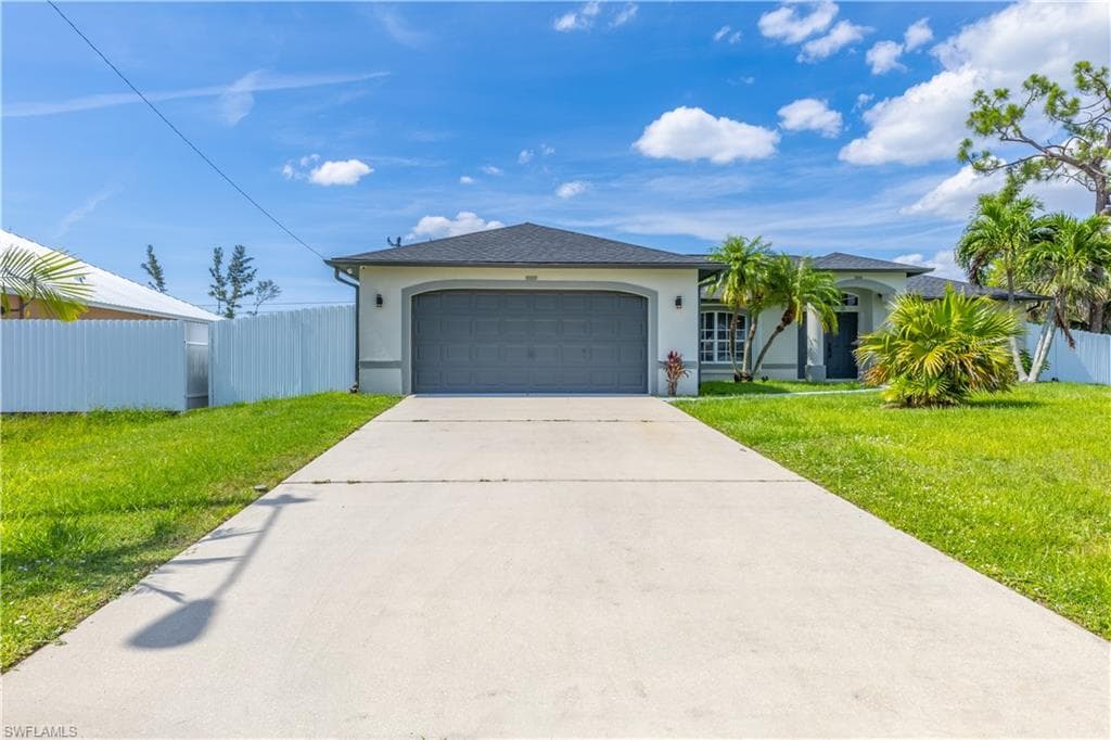 313 SW Trafalgar PKWY CAPE CORAL, FL 33991