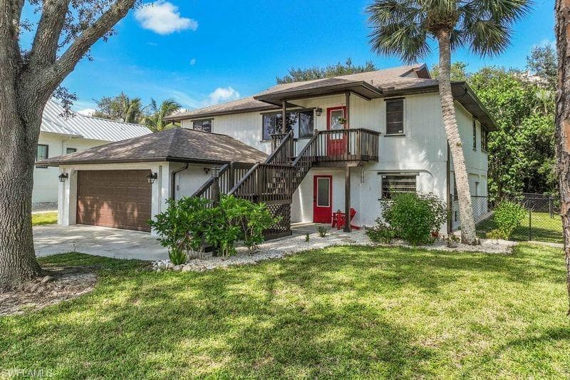 4770 Pembrooke LN BONITA SPRINGS, FL 34134