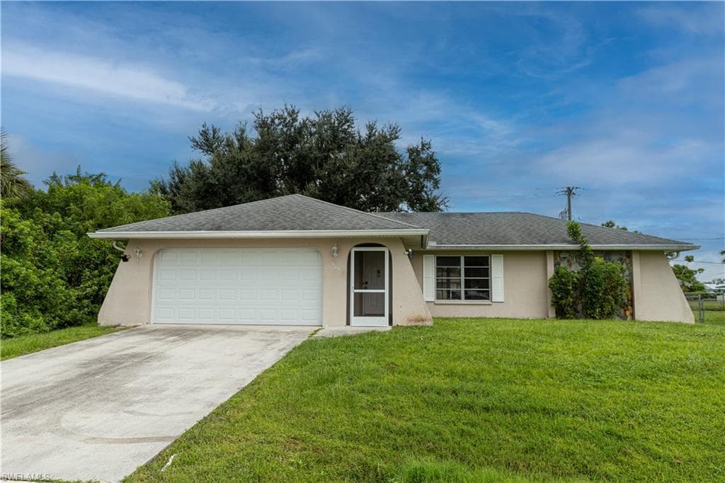 365 Skylark LN NW PORT CHARLOTTE, FL 33952