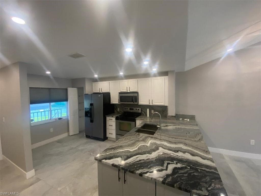 5665 Whitaker RD A203 NAPLES, FL 34112