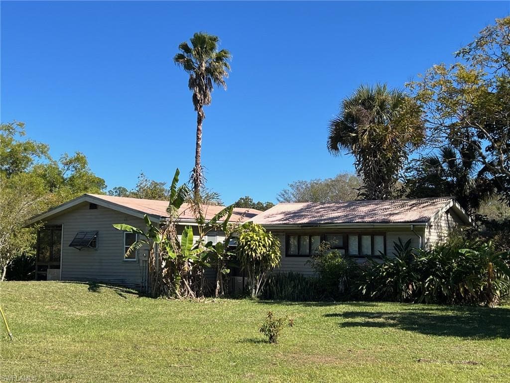 1603 Tom Coker RD LABELLE, FL 33935