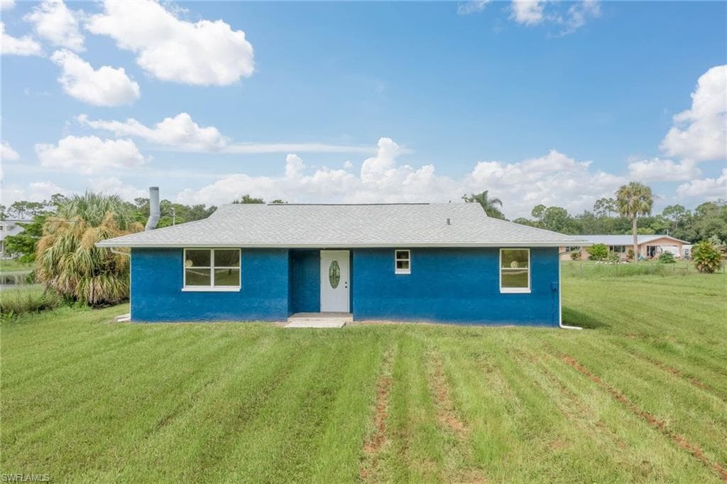 19291 Skipper RD NORTH FORT MYERS, FL 33917