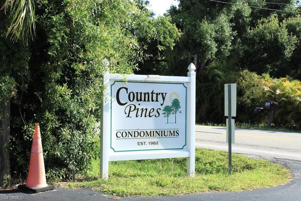 1221 Barrett RD 905 NORTH FORT MYERS, FL 33903