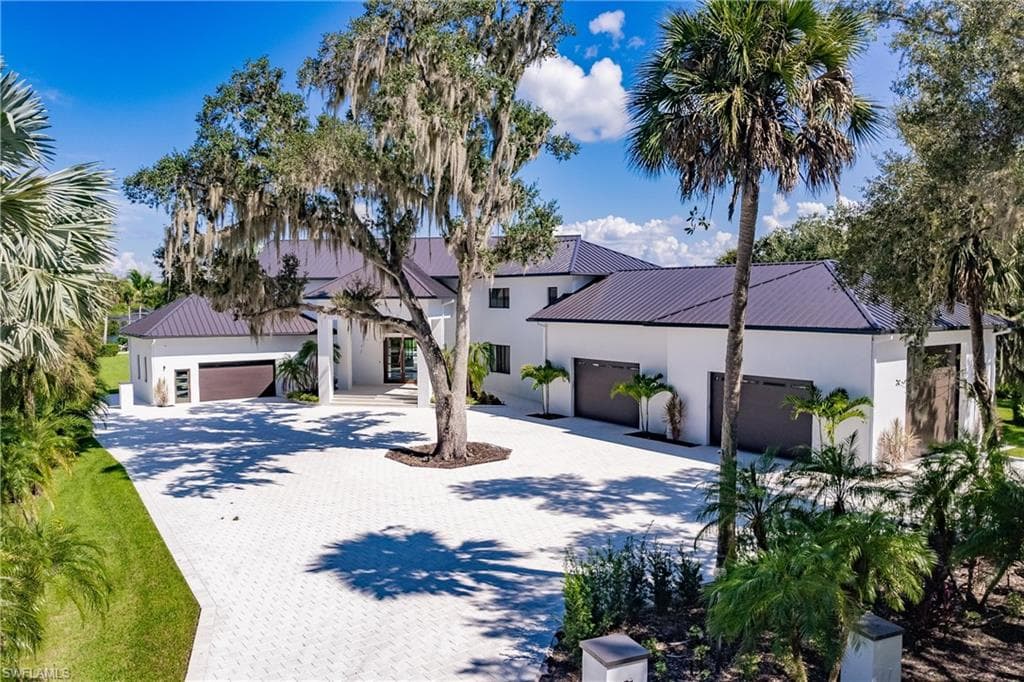 18090 N Olga DR ALVA, FL 33920