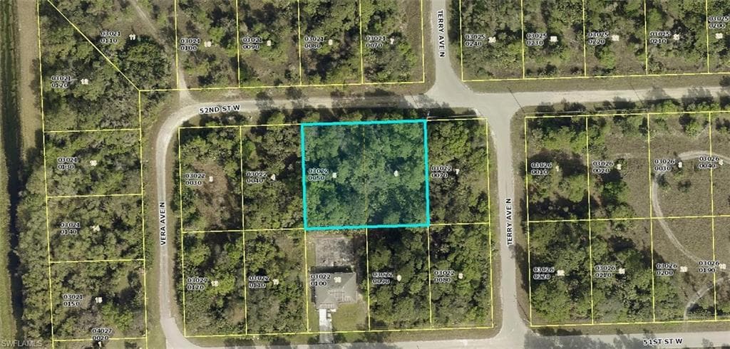 3605 52nd ST W LEHIGH ACRES, FL 33971