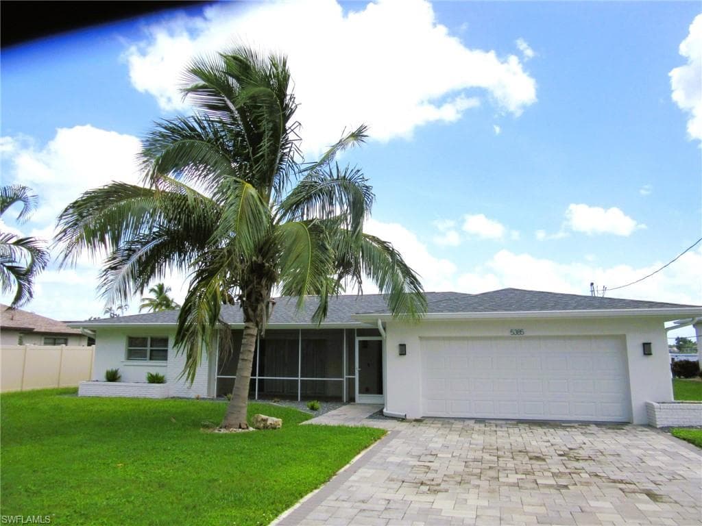 5385 Coral AVE CAPE CORAL, FL 33904